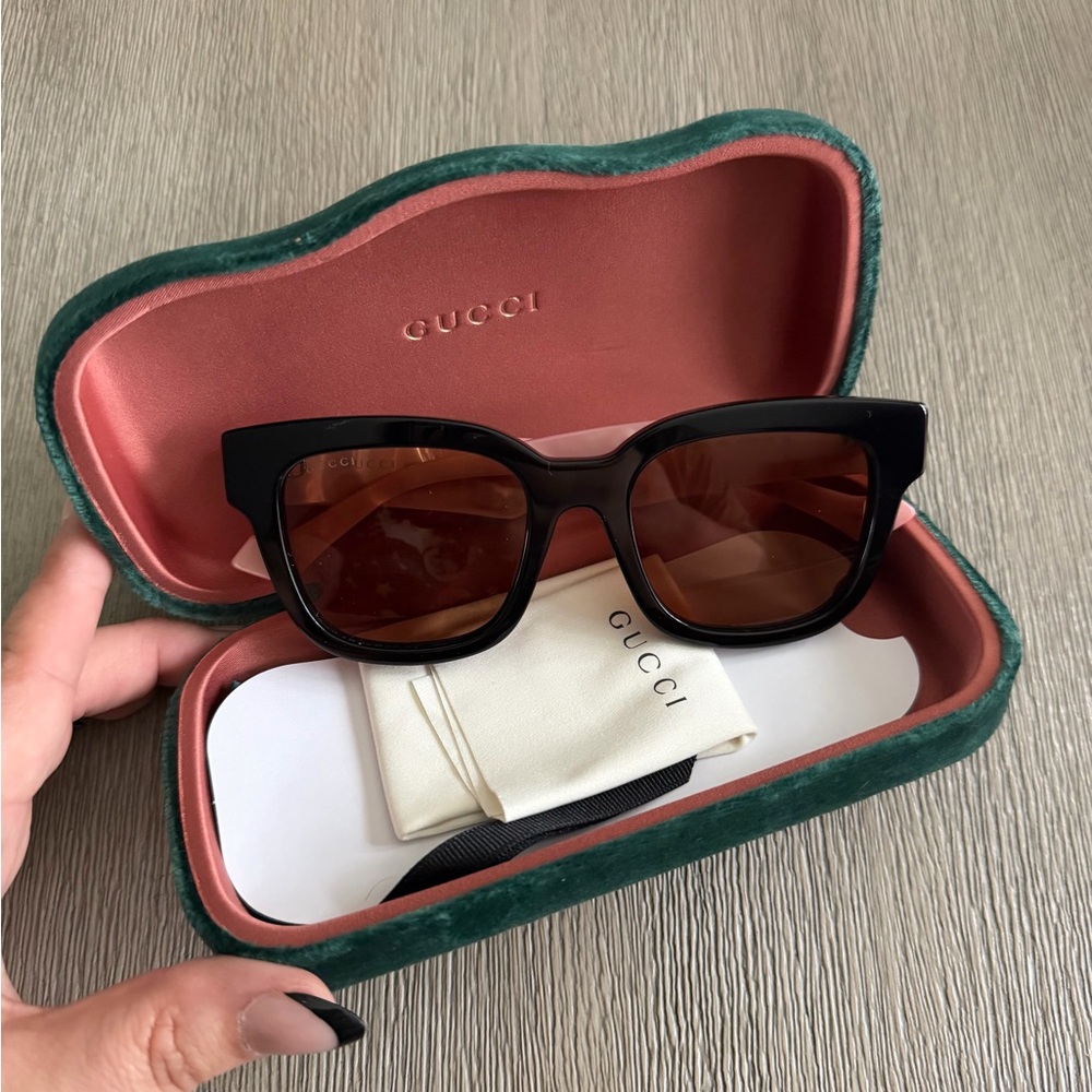 Gucci GG Sunnies